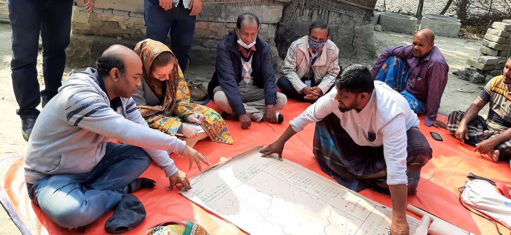 A Belgian in Bangladesh gets a lesson on disaster preparedness from climate-impacted communities.