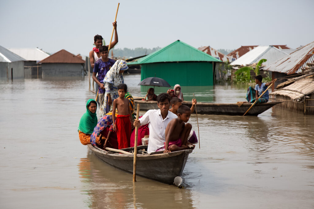 The Kurigram flood in 2022 has forced people to live on boats