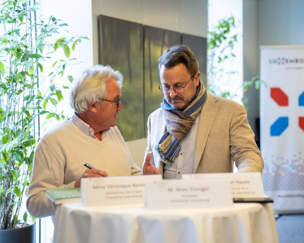 Marc Elvinger, Président de Friendship Luxembourg, & Xavier Bettel, Ministre de la Coopération et de l’Action Humanitaire