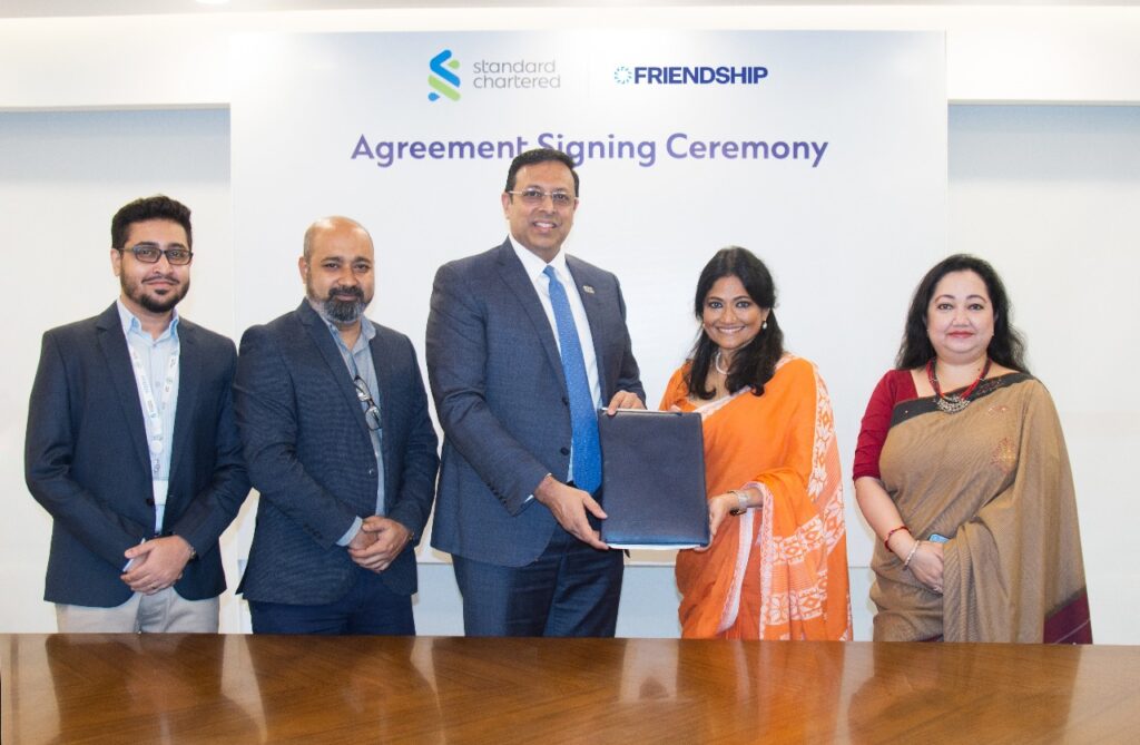 Standard Chartered MoU signing with Friendship